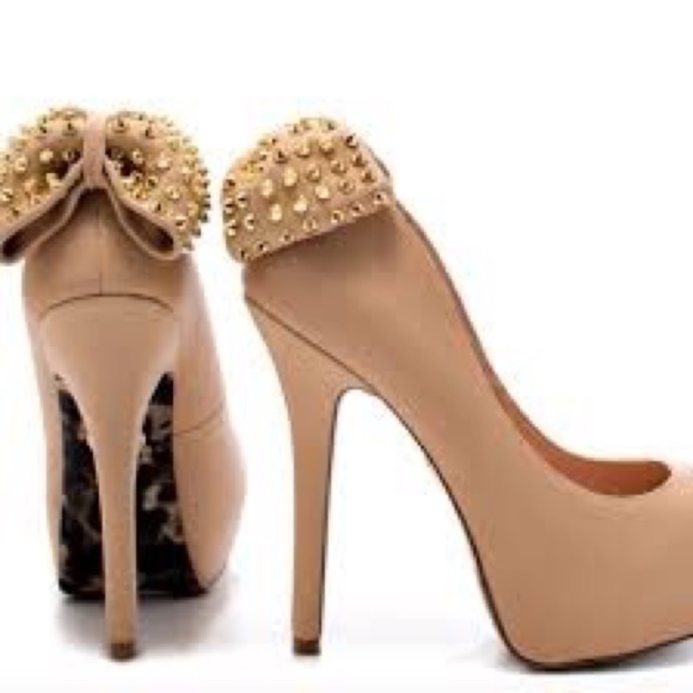 Betsy Johnson Pumps 🎀🛍
